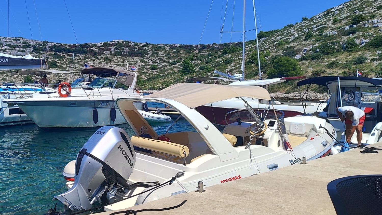Location de bateau - Une demi-journée de location de bateau