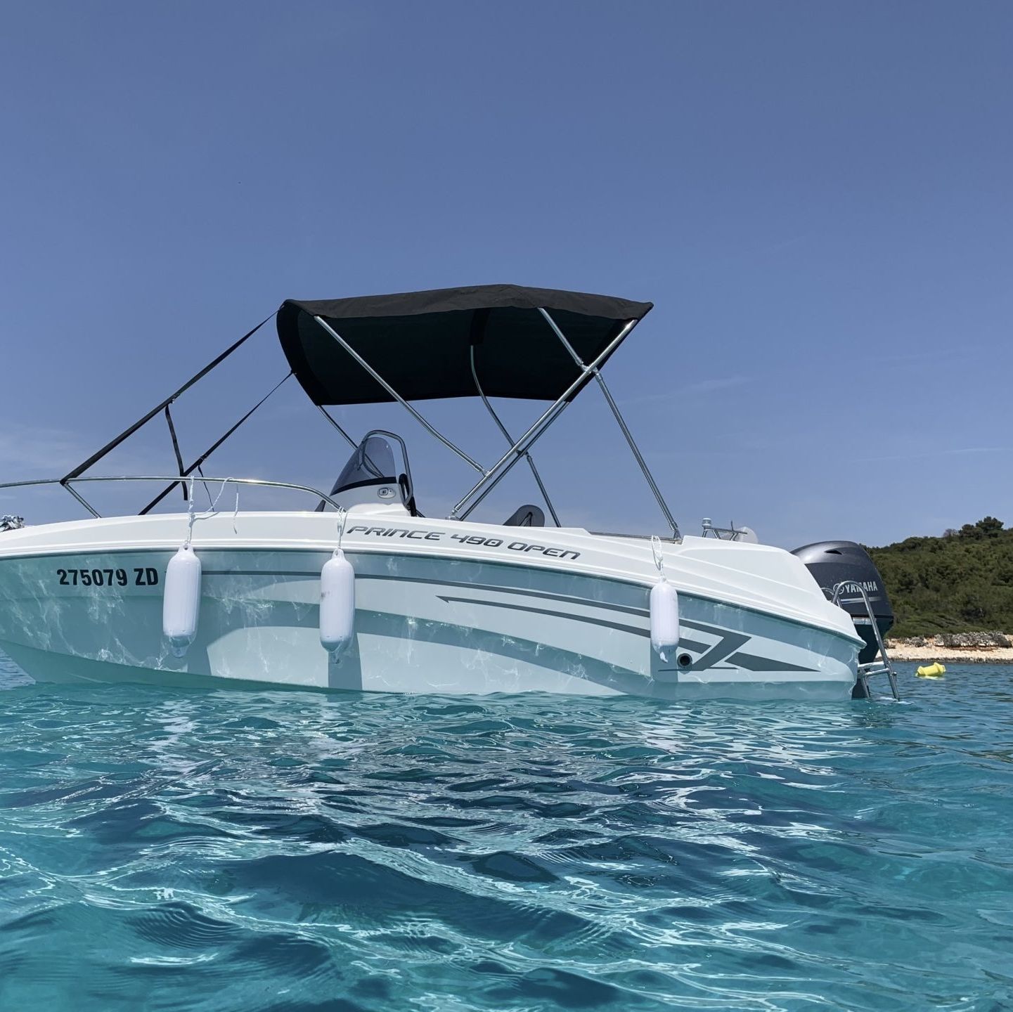 Location de bateaux à moteur à Zadar – Prince 490 Open