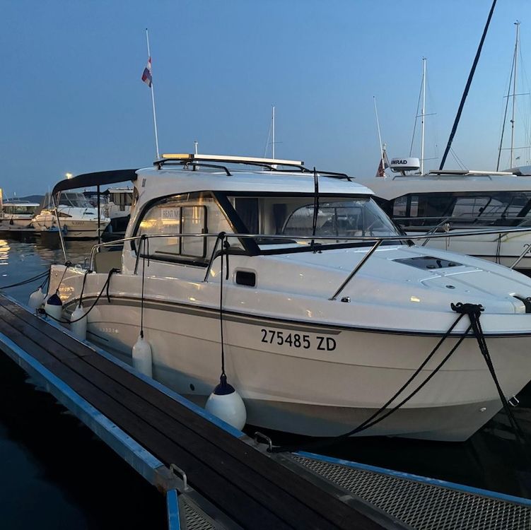 Location de bateau à Zadar – Antares 8