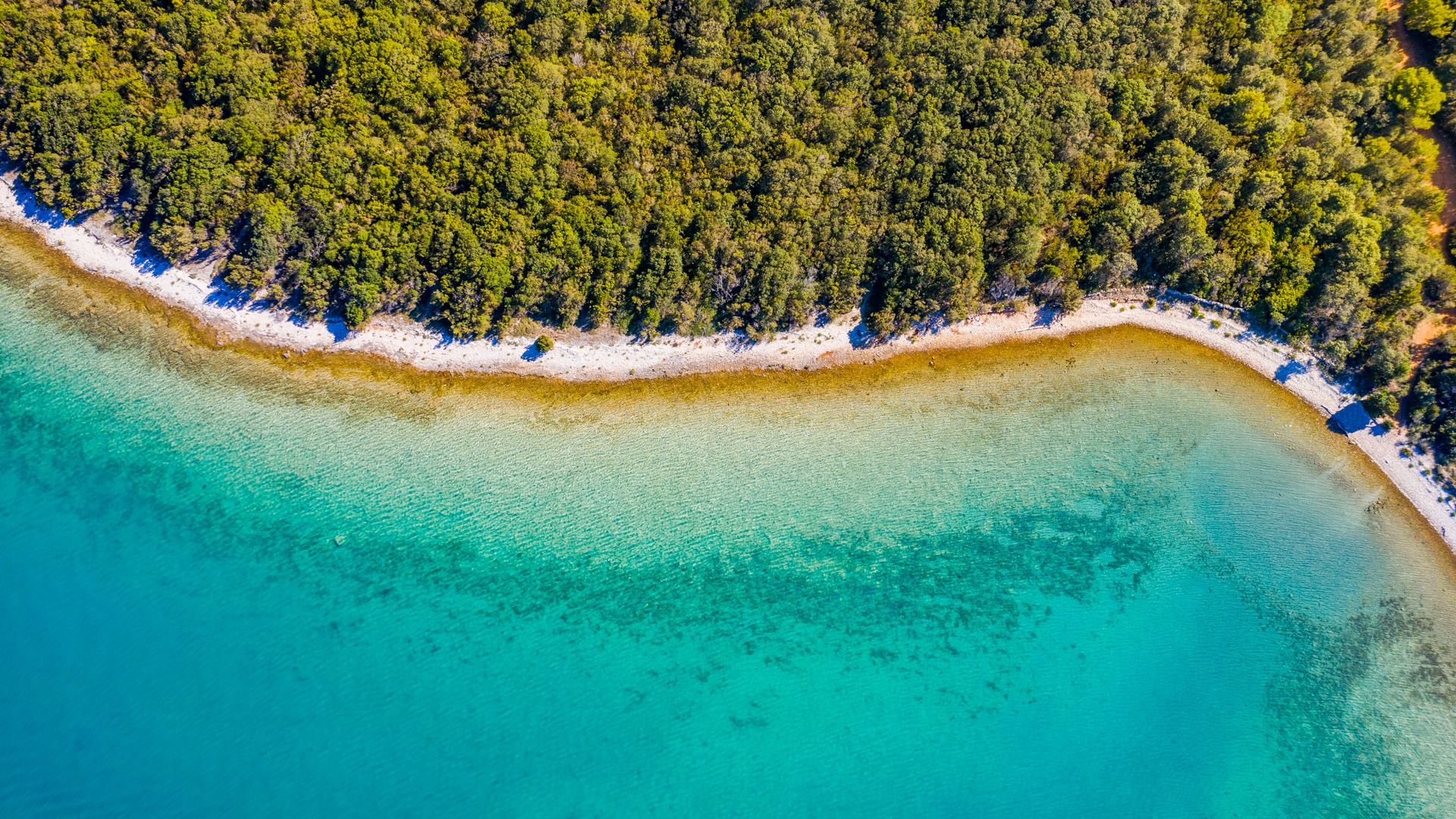 Plage de Veli Žal : un joyau côtier de Dugi Otok